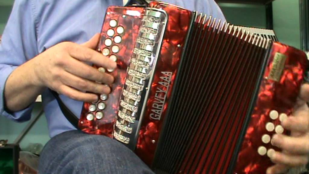 How to Play Button Accordion – Beginner Tips post thumbnail image